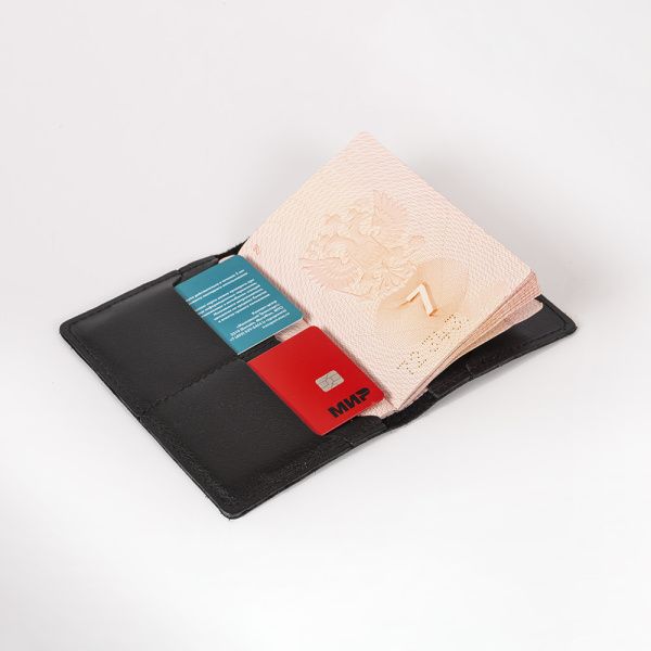 Обложка для паспорта кожаная черная