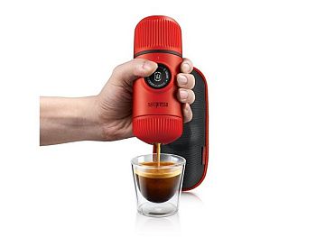 Ручная мини-кофемашина (WACACO Nanopresso) WCCLVRD (Ручная мини-кофемашина цв. Lava Red) Ручная мини-кофемашина (WACACO Nanopresso) WCCLVRD (Ручная мини-кофемашина цв. Lava Red)