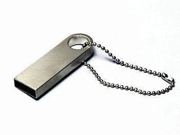 USB 2.0-флешка на 128 Гб с мини чипом и круглым отверстием, серебристый USB 2.0-флешка на 128 Гб с мини чипом и круглым отверстием, серебристый
