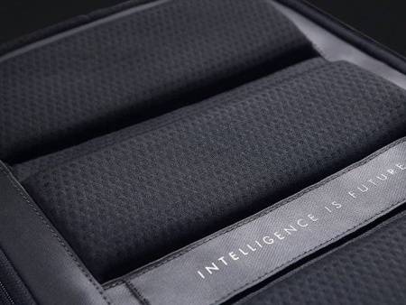 Водостойкий антикражный рюкзак Hipack для ноутбука 15.6", черный