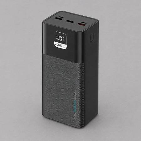 Внешний АКБ NRG Turbo V4 10000 мА-ч, дисплей