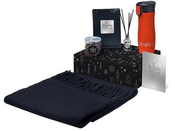 Подарочный набор «Re:Harmony» с палантином и термокружкой