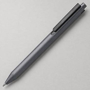 Пластиковая шариковая ручка "Эрика" из RABS, серый/черный