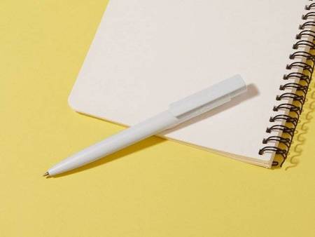 Ручка шариковая "Recycled Pet Pen Pro Ocean" из океанского пластика, белая